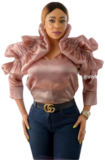 Esame Amanda Ayuk - CEO/Creative Director